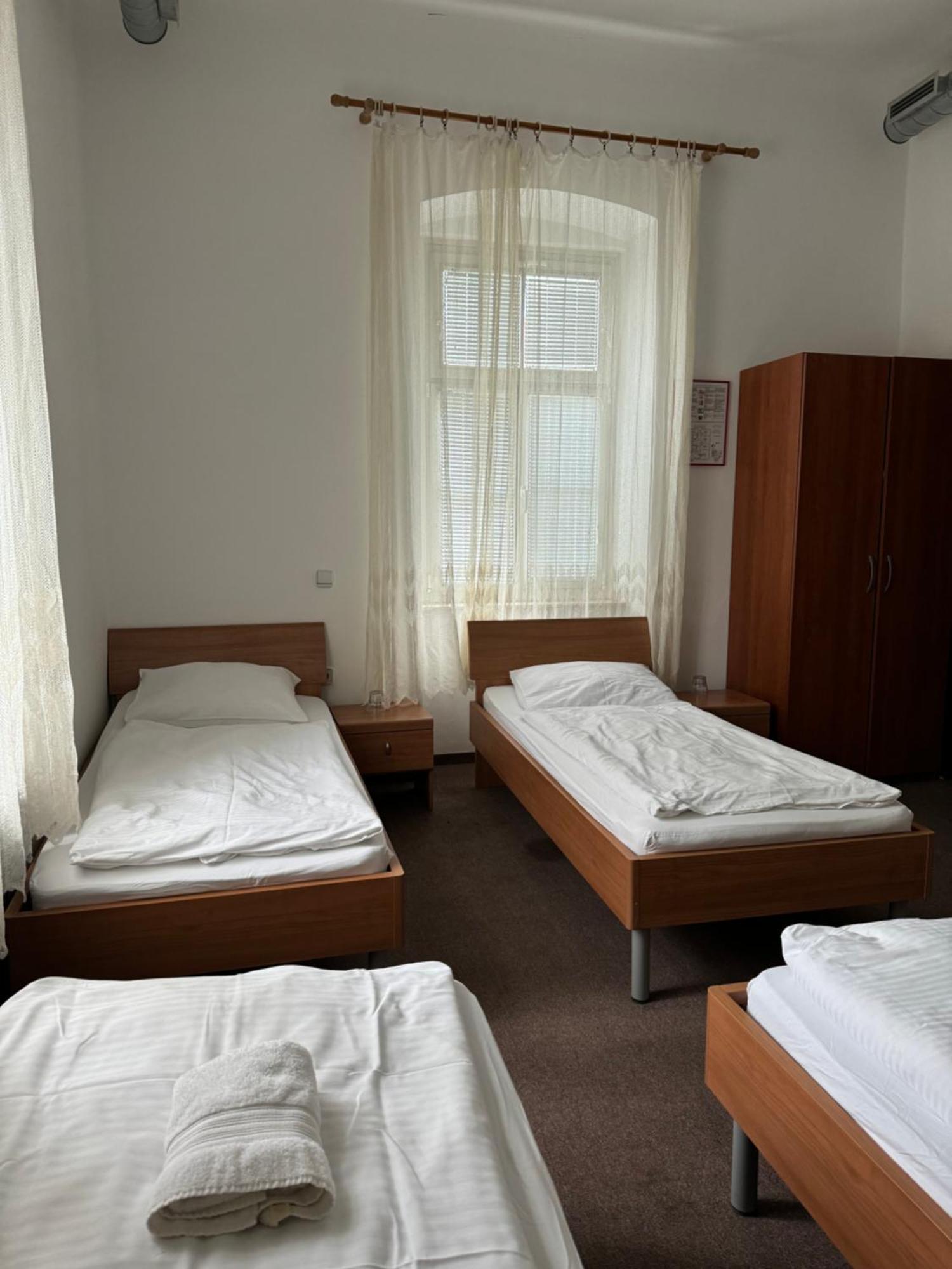 Guesthouse Pri Tonetu Ptuj Buitenkant foto