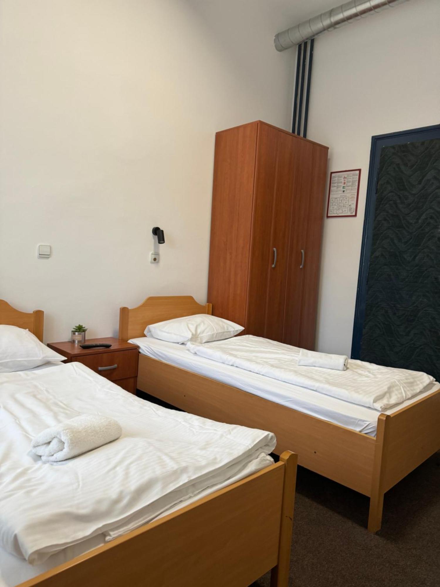 Guesthouse Pri Tonetu Ptuj Buitenkant foto