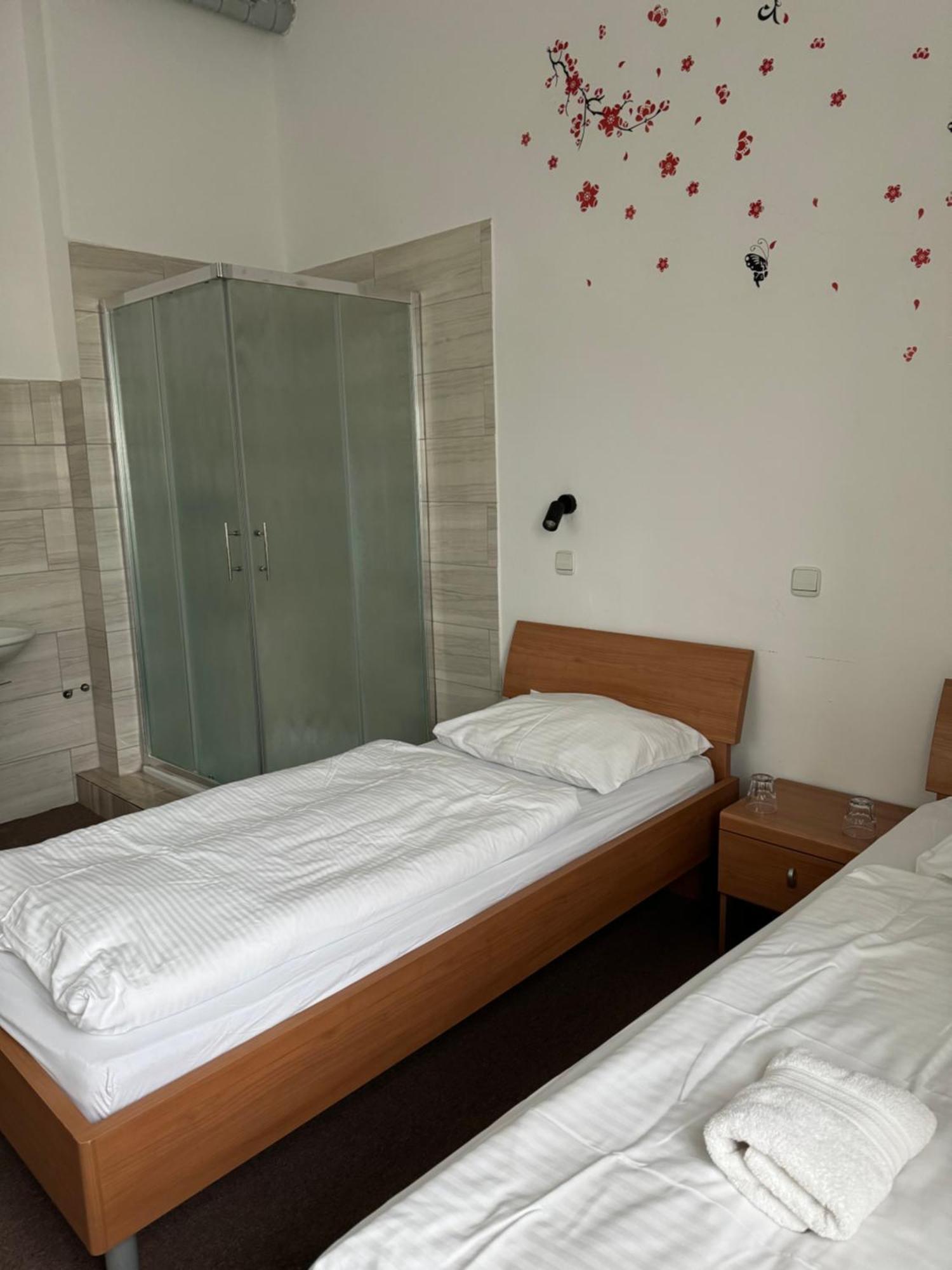 Guesthouse Pri Tonetu Ptuj Buitenkant foto