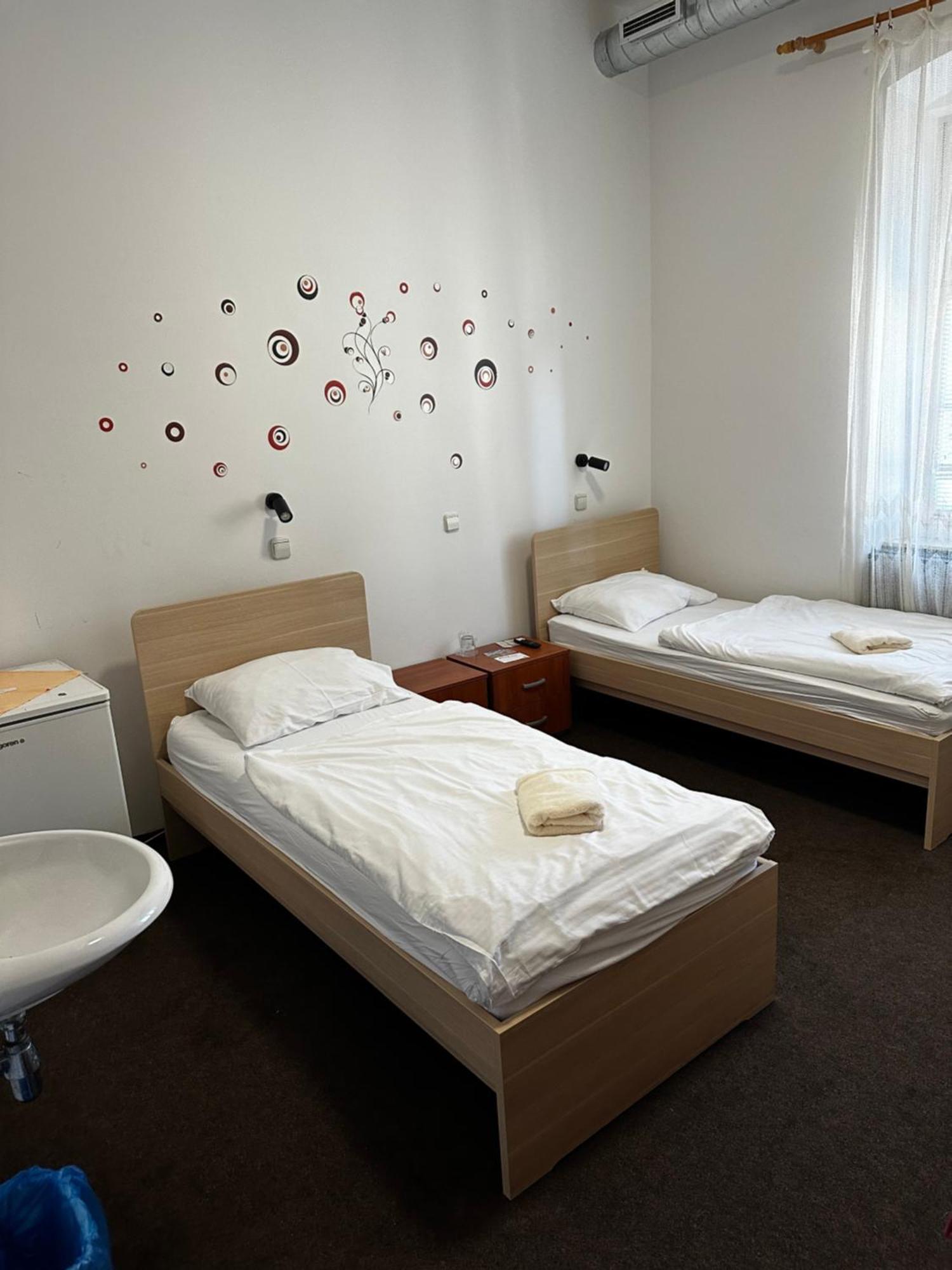 Guesthouse Pri Tonetu Ptuj Buitenkant foto